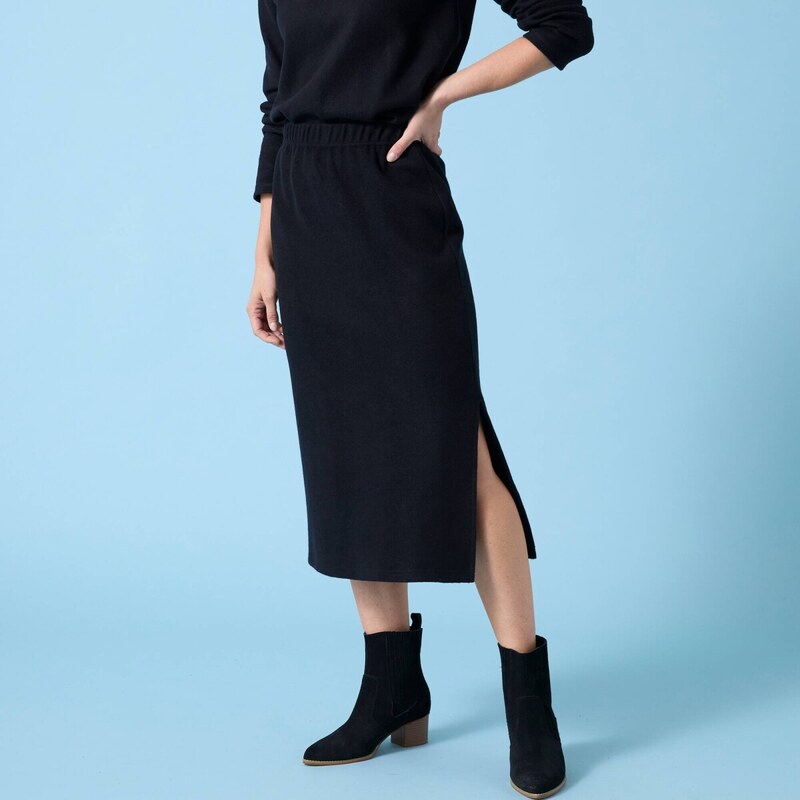 Úpeltová midi sukňa česaným rubom, pre nižšiu postavu čierna 054 66026049