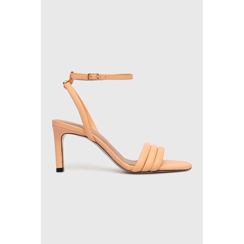 Kožené sandále BOSS Janet 49022332