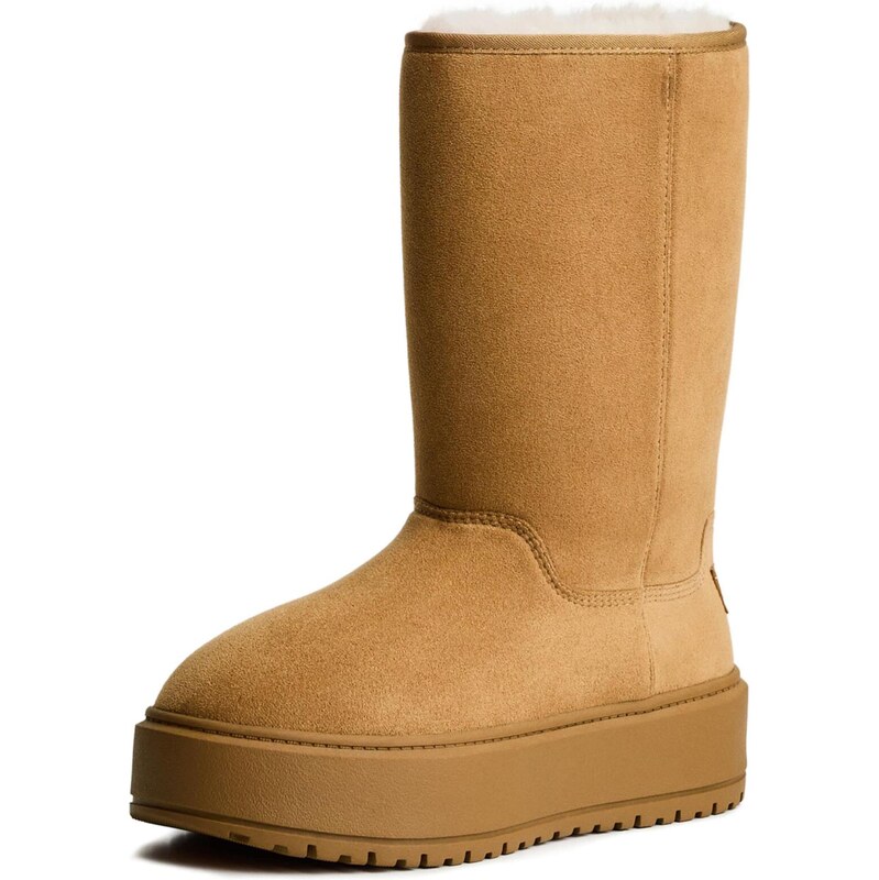 Bershka Nízke čižmy farba ťavej srsti 66038885