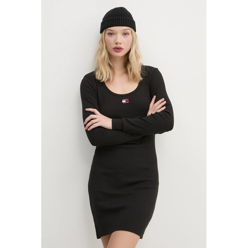 Šaty Tommy Jeans 60681730