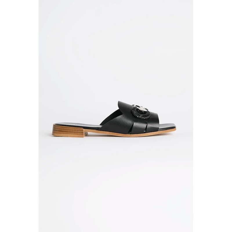 Kožené šľapky Karl Lagerfeld PETALO BROOCH SLIDE 62326327