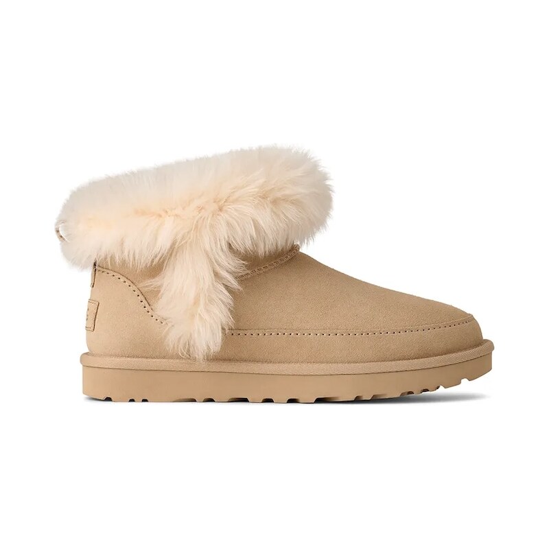 Semišové snehule UGG Classic Ultra Mini Chalet 65862111