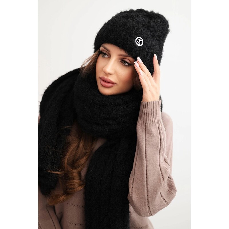 Polski Dámska súprava čiapky a šálu s prúžkom s ozdobou 66376706