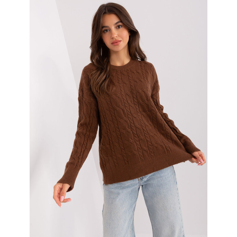 ITALY MODA Hnedý teplý klasický sveter AT-SW-2335-1.68P-brown 57953203