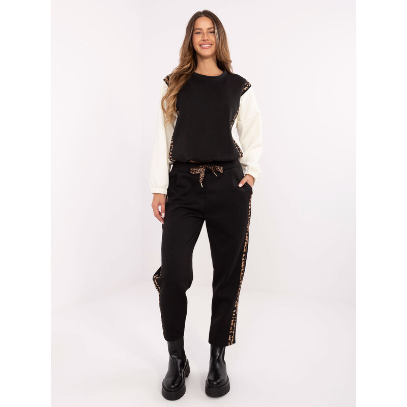 ITALY MODA Čierna dámska viskózová tepláková súprava s leopardími 66198997