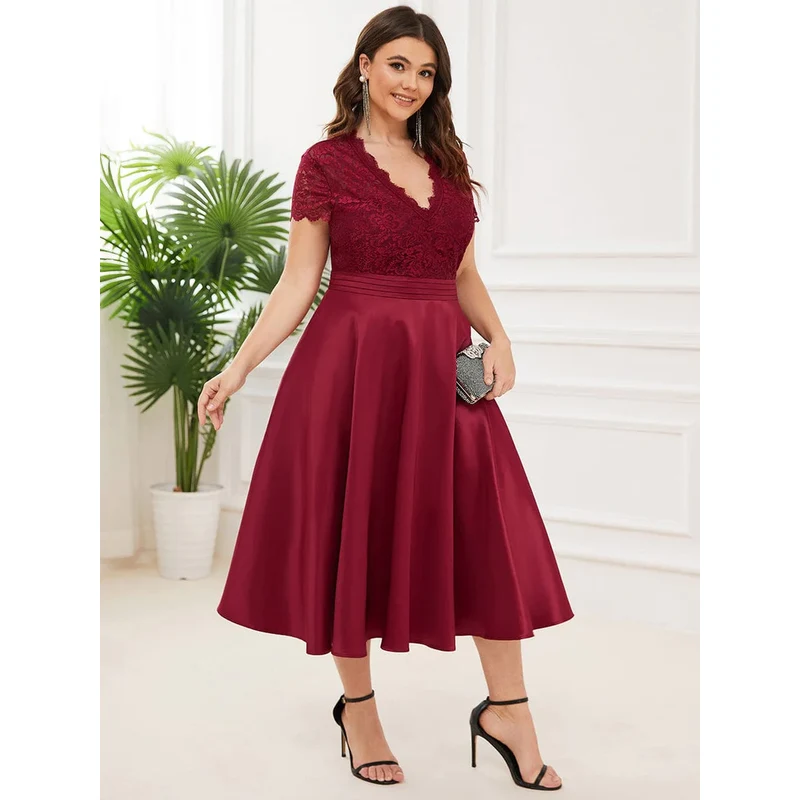 (veľ. 52) Kokteilové šaty so saténovou sukňou vínovočervené 66321220