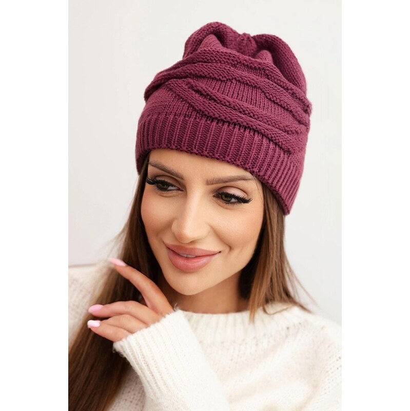 MladaModa Dámska čiapka s ozdobným vzorom K429 tmavá fialová 66389692
