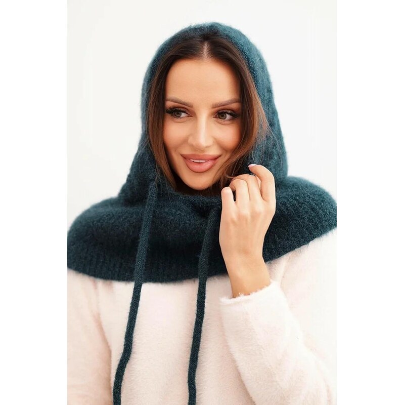 MladaModa Úpletová čiapka/kukla/kapucňa s viazaním a vrkočovým vzorom 66389739