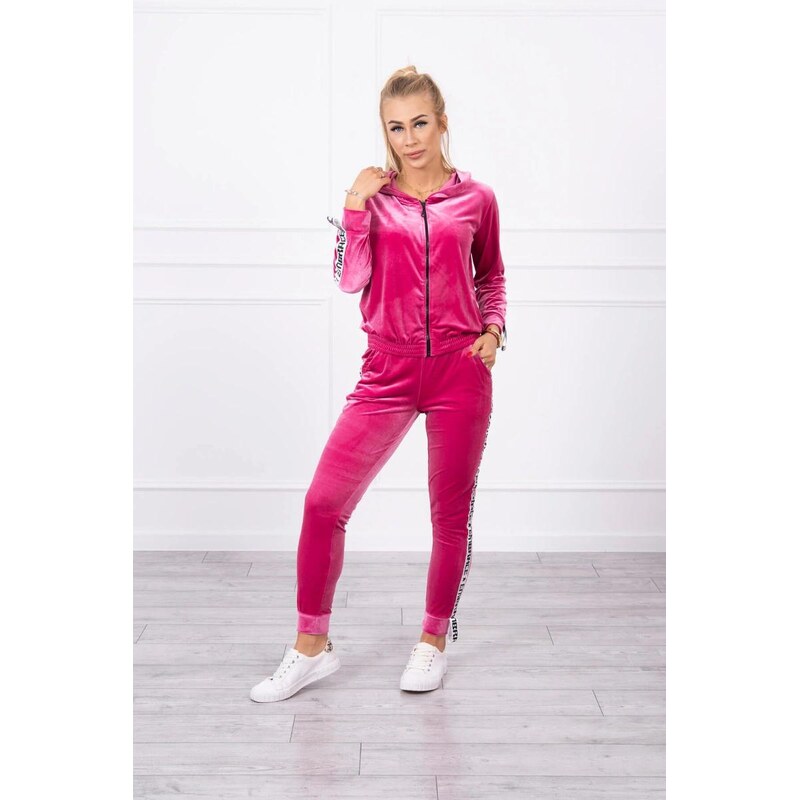 MladaModa Velúrová tepláková súprava s pruhmi po bokoch model 9103 66995354