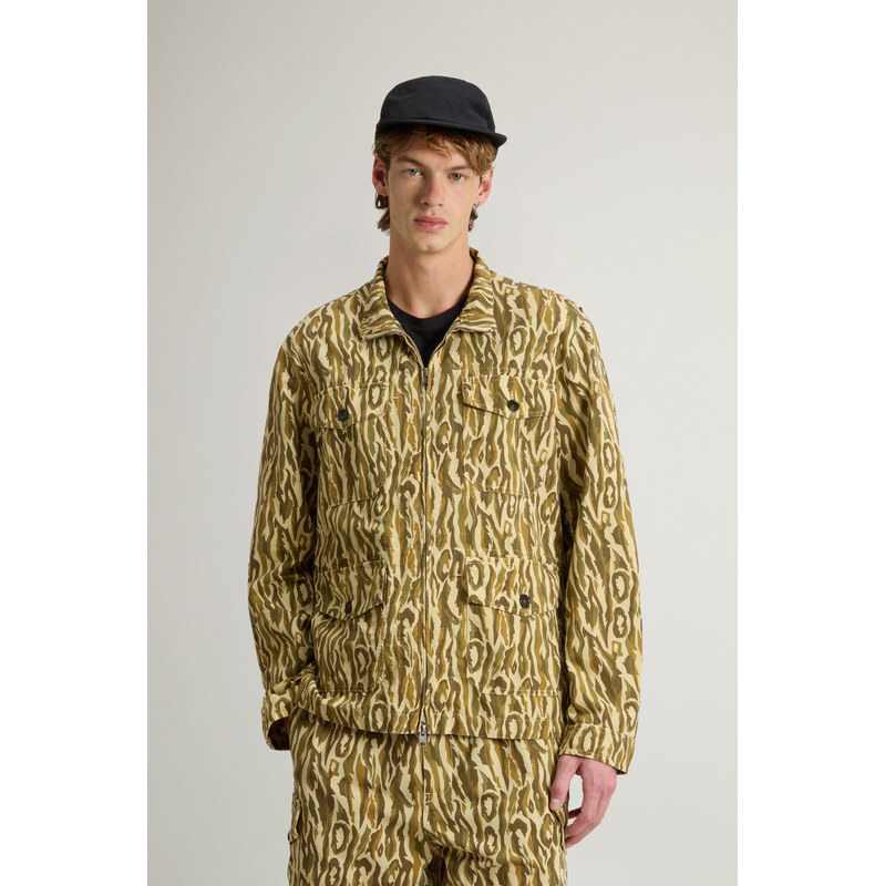 E-shop BUNDA WOOLRICH CAMO COTTON LINEN JACKET