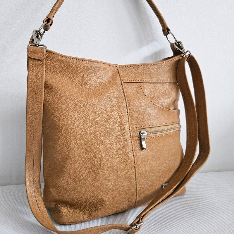 Beltimore Svetlohnedá kožená kabelka na rameno CAMEL 66531709