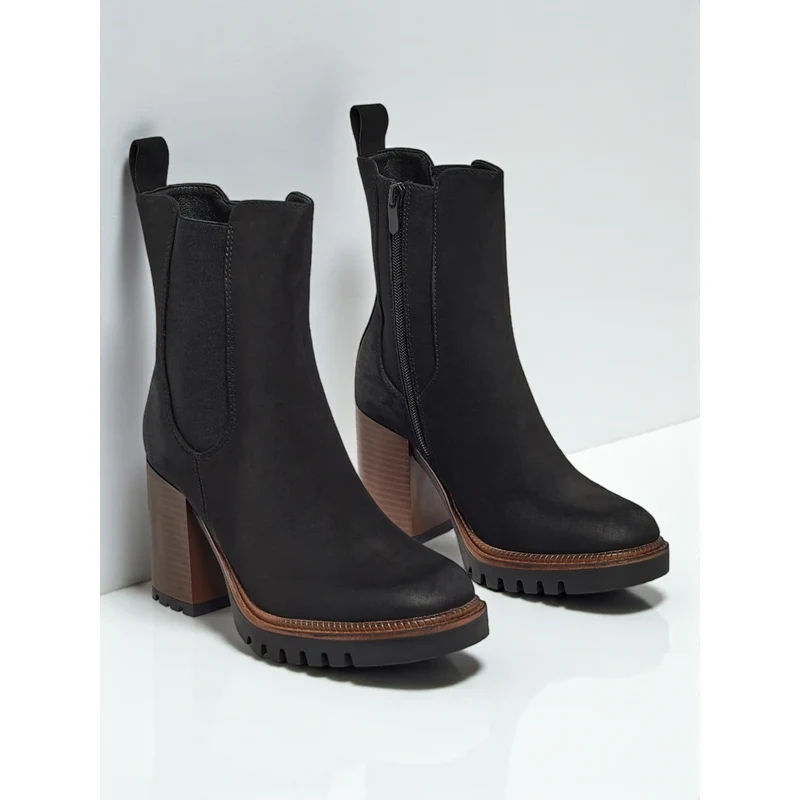 Dámske členkové topánky na podpätku Resti Soreya 66683183