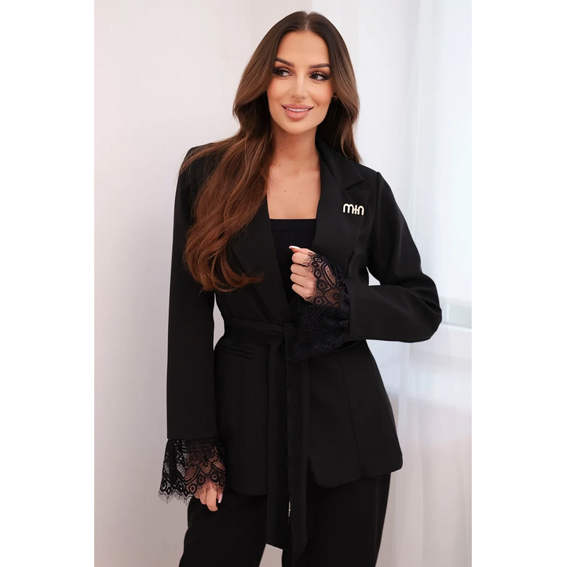 Kesi Dámske sako ART8759 s opaskom a čipkovaným zakončením rukávov 66855876