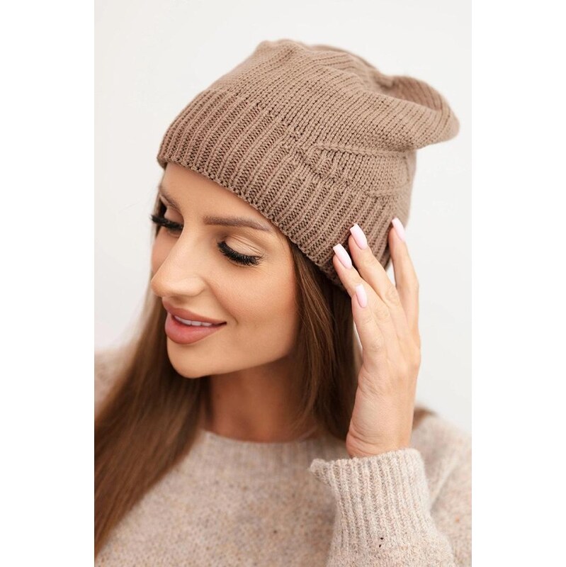 MladaModa Dámska čiapka s pruhovaným vzorom model K471 farba mocca 66882699