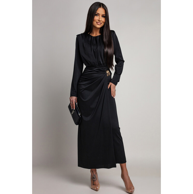 miadresses.sk Čierne priliehavé šaty so zlatou aplikáciou 66909947