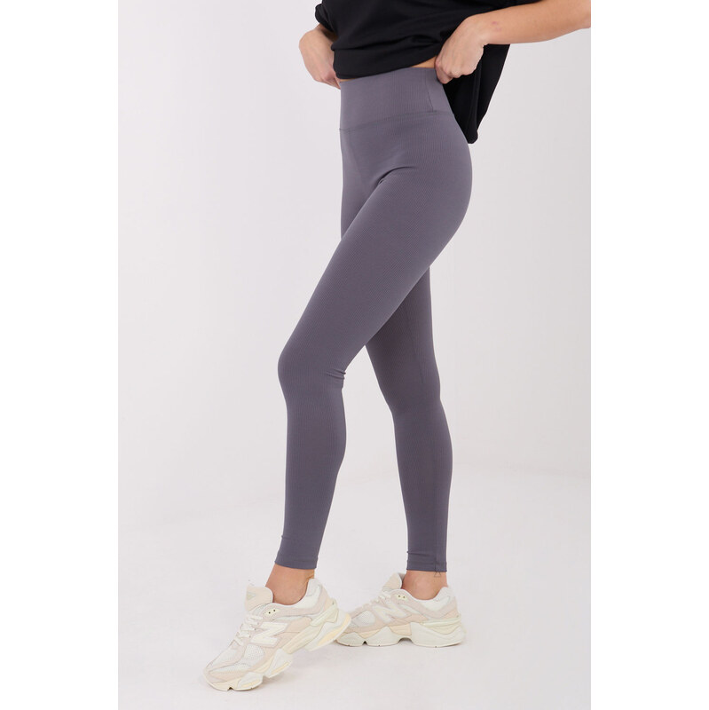 RELEVANCE Dlhé legíny model 221811 Relevantnosť 67261801