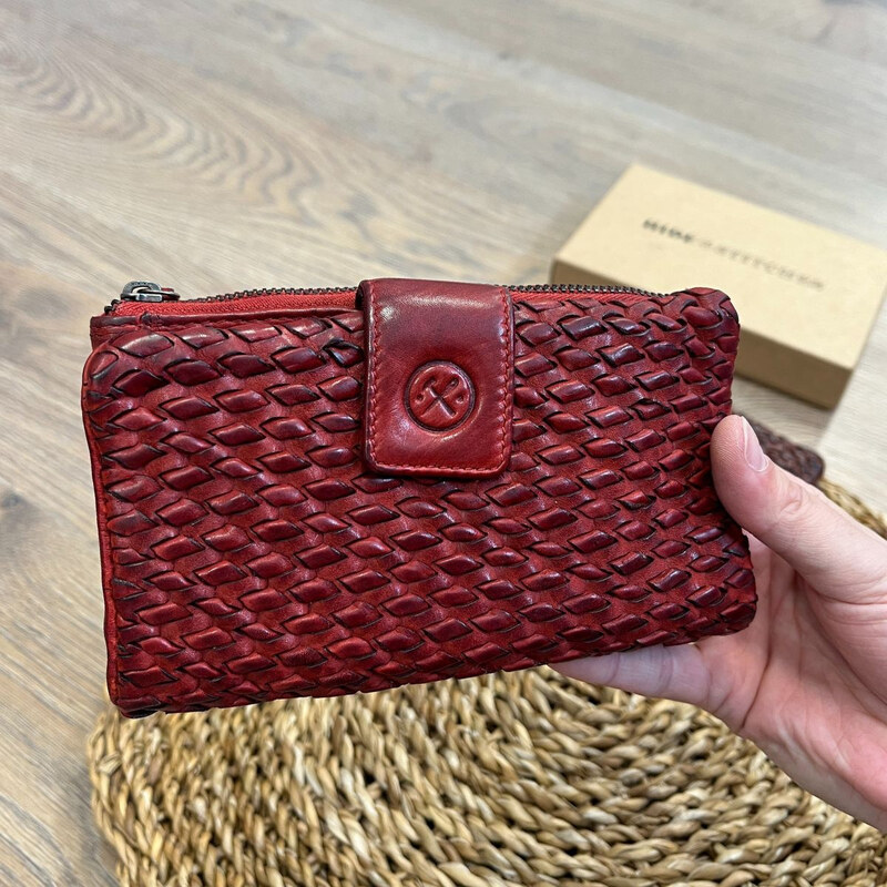 Hide & Stitches Dámska kožená peňaženka červená Siana 66531763