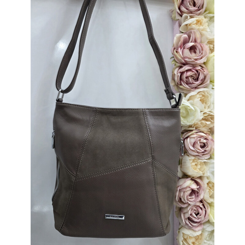 E-shop Katrins Fashion Crossbody hnedá kabelka SilviaRosa