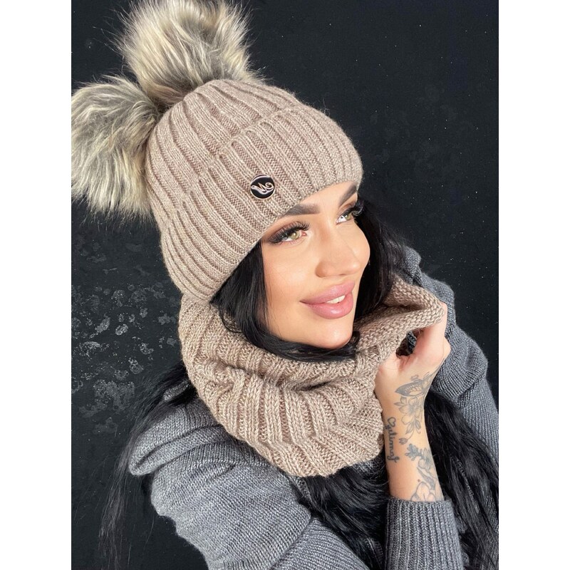 Fashionweek Dámska zimná čiapka s dvoma brmbolcami K2 66966350