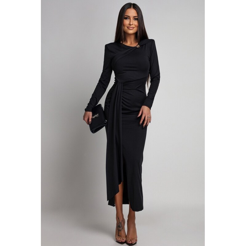 miadresses.sk Čierne priliehavé šaty s rozparkom 66989099