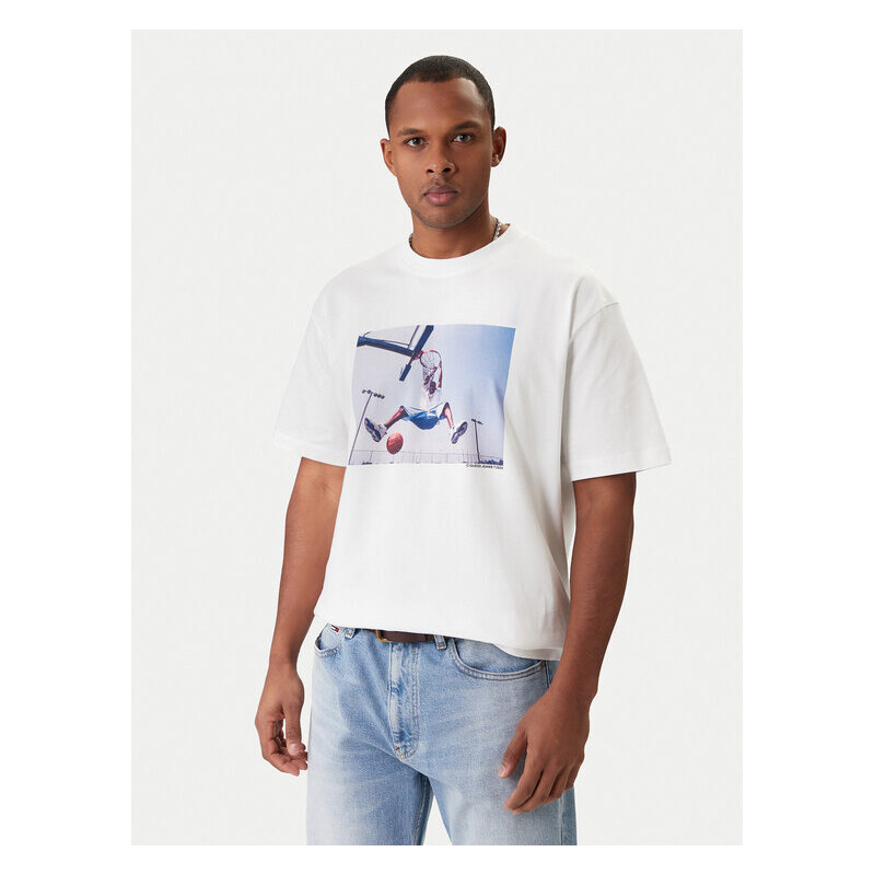 Tričko Guess Jeans 67026455