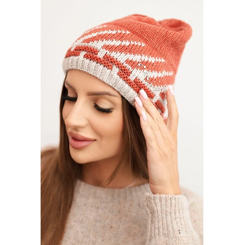 Kesi Dámska zimná čiapka s geometrickým vzorom 67036068