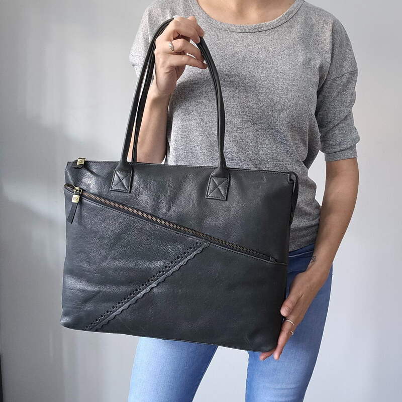 Micmacbags Dámska kožená biznis kabelka čierna Ysabel 66531735