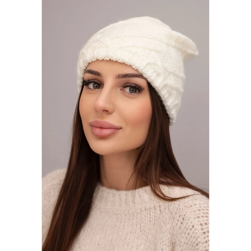 Dámska zimná čiapka Kesi s dekoratívnym vzorom 67171774