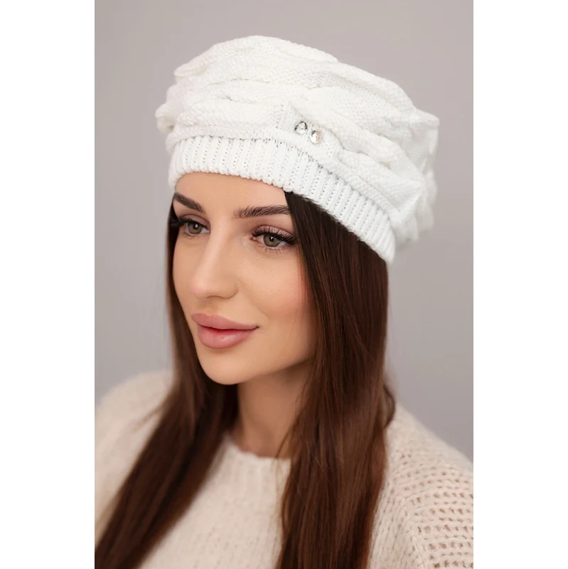 Kesi Dámska zimná čiapka s ozdobným vzorom a kryštálmi 67171780