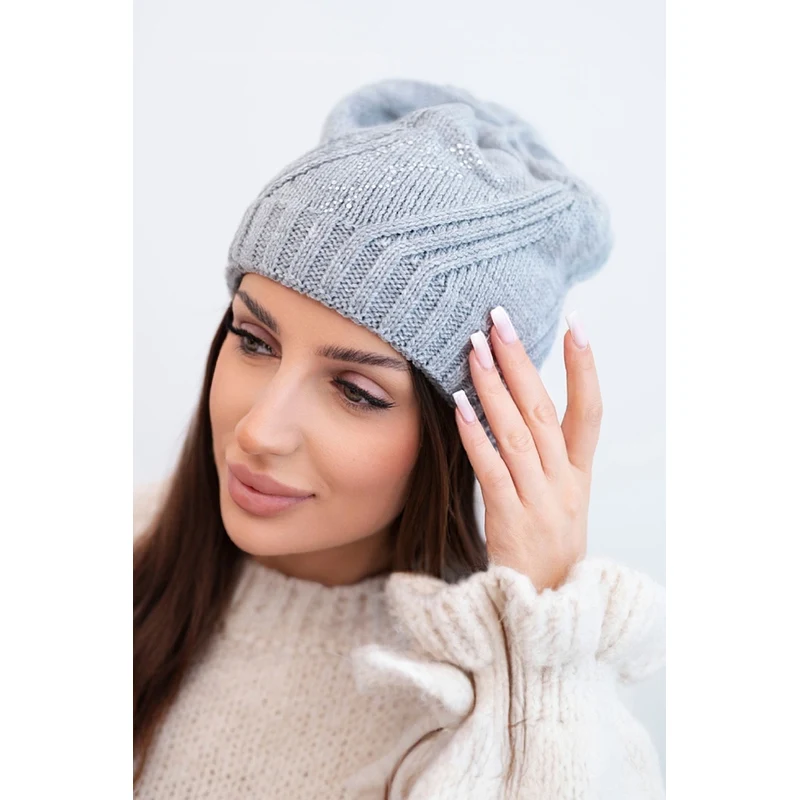 Kesi Dámska zimná čiapka s ozdobnými kryštálmi 67182378