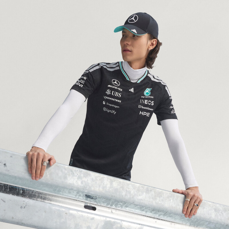 Adidas DRES MERCEDES - AMG PETRONAS FORMULA 1 TEAM DRIVER JERSEY 67218470