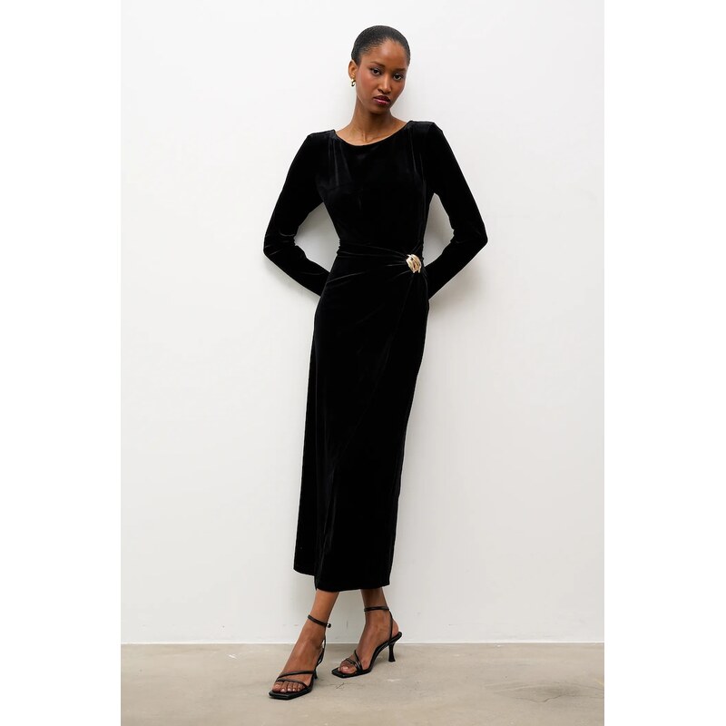Zamatové šaty Answear.LAB 66890193