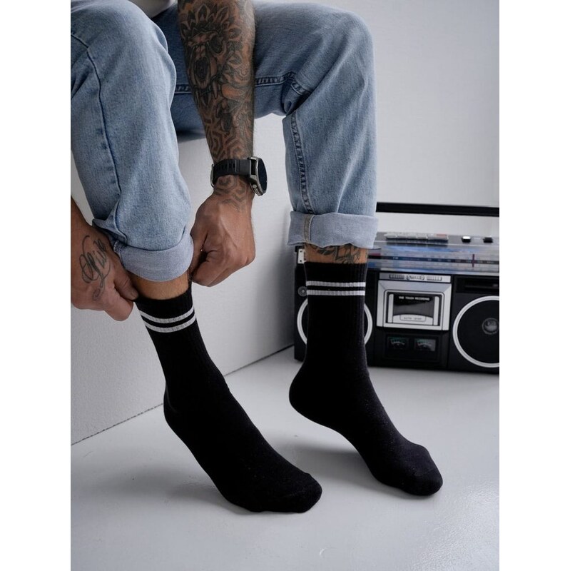 Čierne trendové pánske ponožky GO! 67297763
