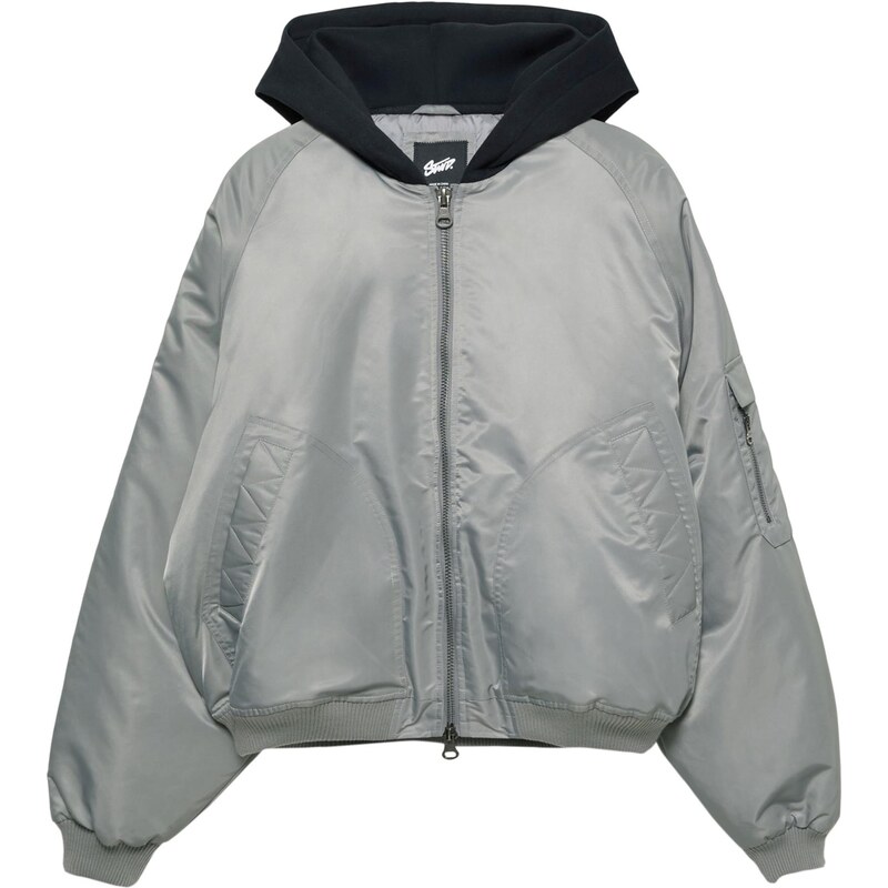 Pull&Bear Prechodná bunda sivá 67253331