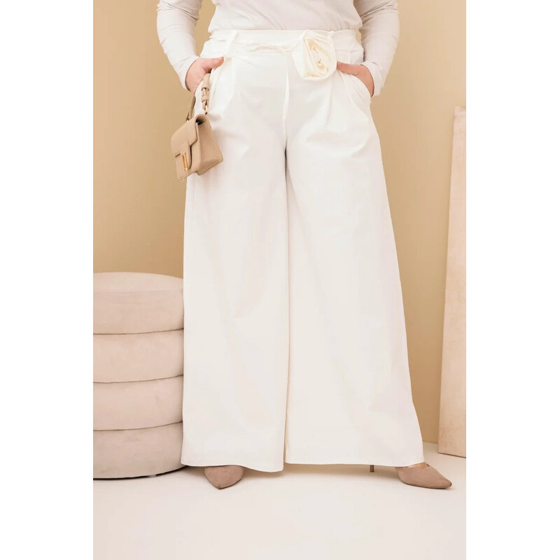 K-Fashion Dámske Plus veľkosť široké nohavice s ozdobným kvetom v páse 67263506