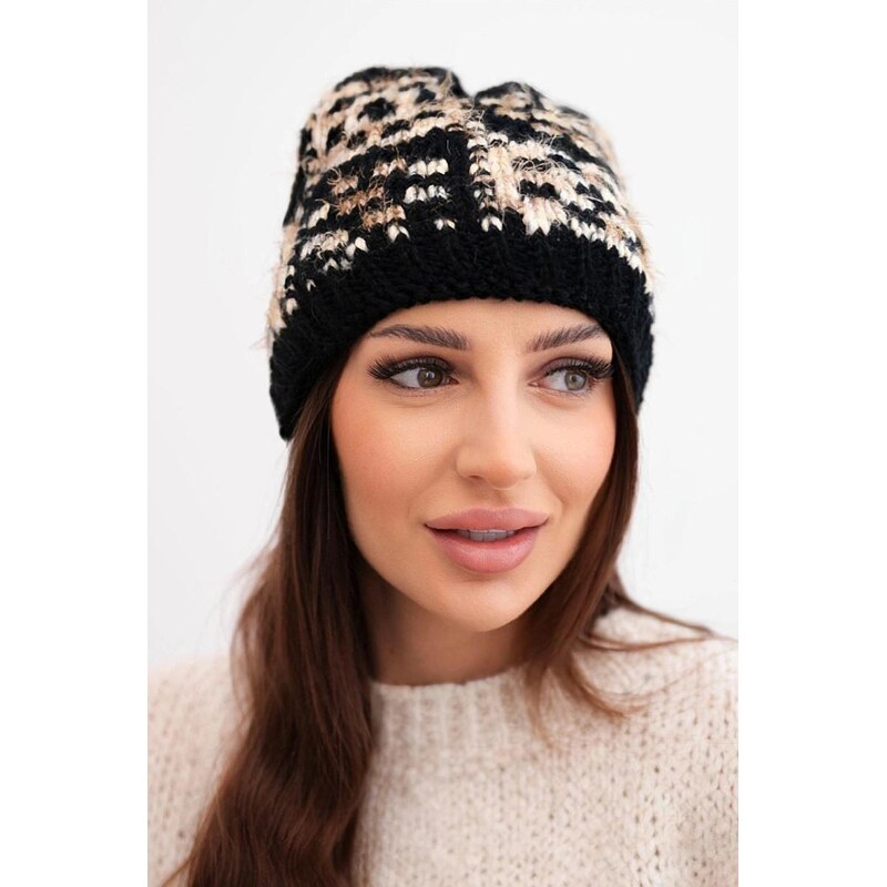 MladaModa Dámska čiapka s farebnou priadzou a hrubým úpletom K355 67292549