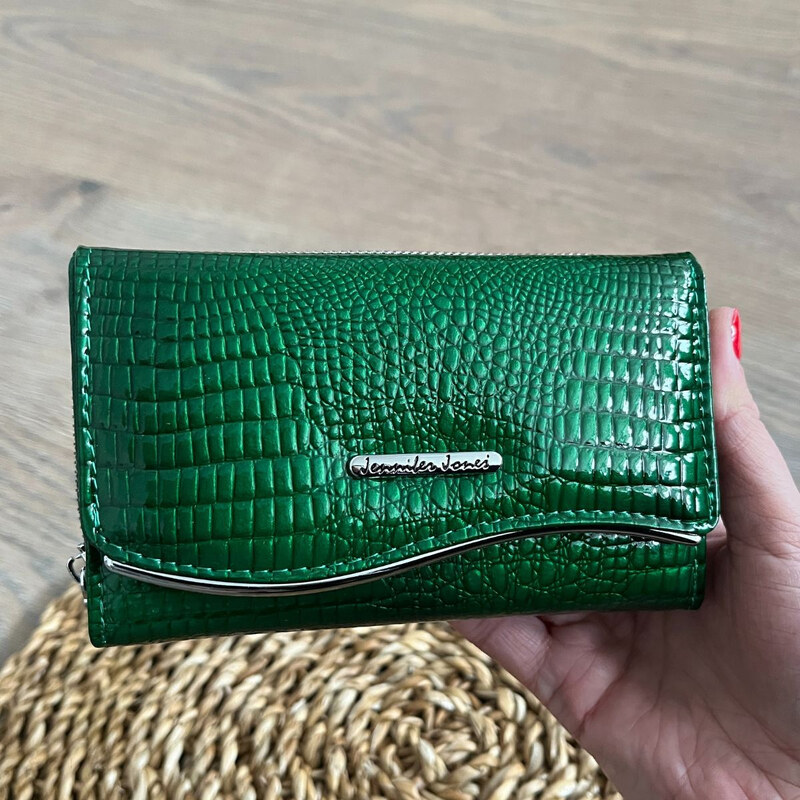 Jennifer Jones Dámska kožená peňaženka zelená LAURA 67310289