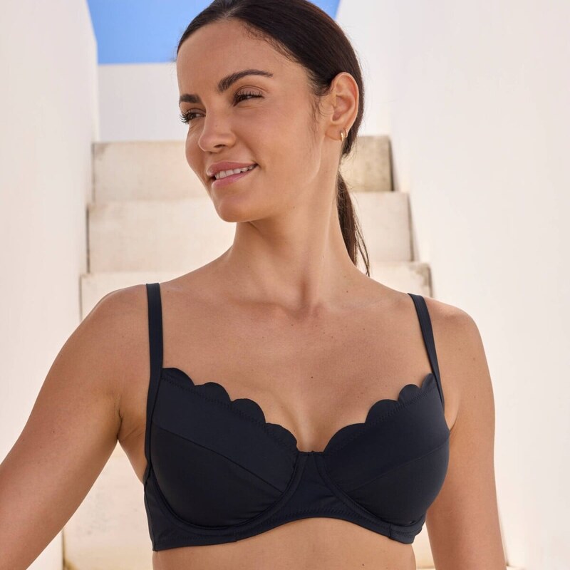 Plavková vystužená podprsenka Gaona so zvlneným zakončením a kosticami 67387669