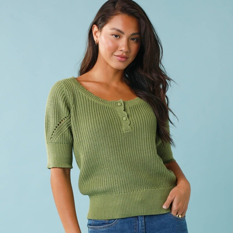 Úpletová blúzka s rukávmi po lakte, pre nižšiu postavu zelená 052 67387947