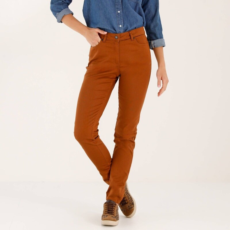 Úzke dlhé farebné nohavice karamelová 052 Blancheporte 67388134