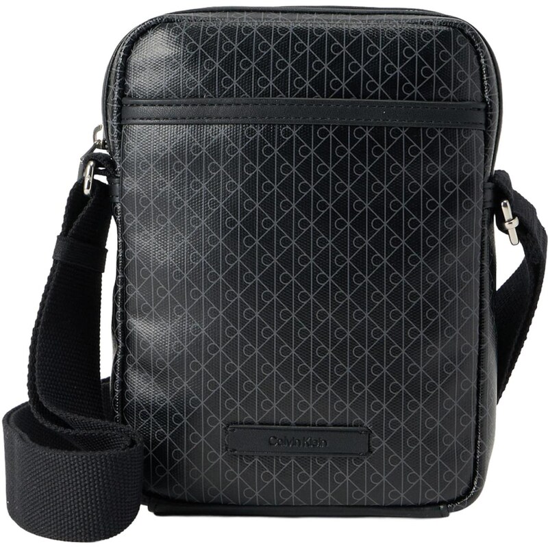 Calvin Klein Taška cez rameno čadičová / čierna 67400085
