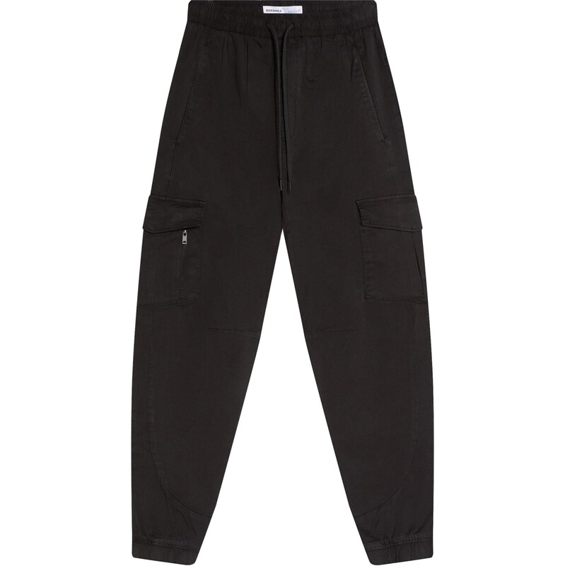 Bershka Kapsáče čierna 67400286