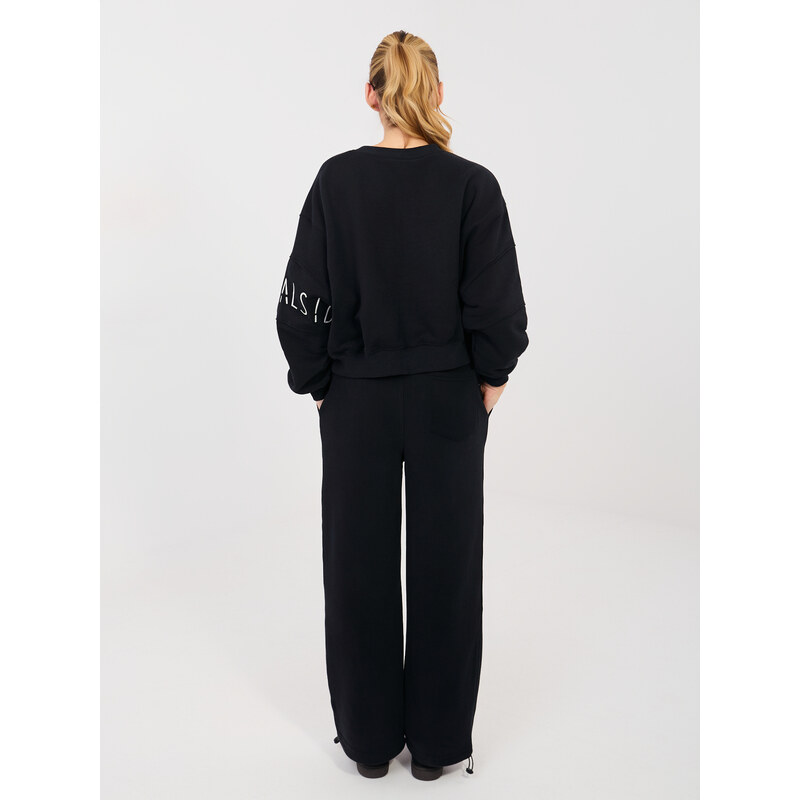 Factory Price Čierne teplákové nohavice 67411851