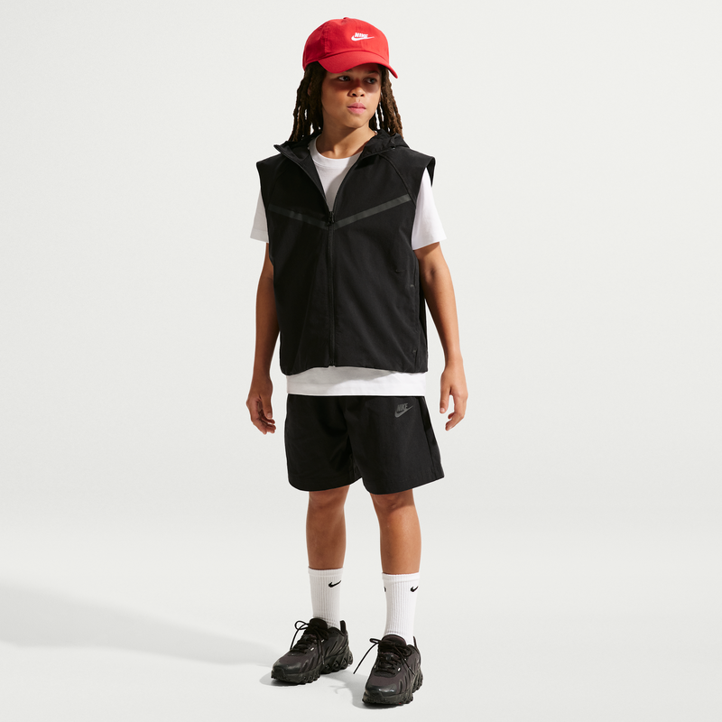Nike Tech Older Kids (Boys) Woven Shorts - Black 67919991