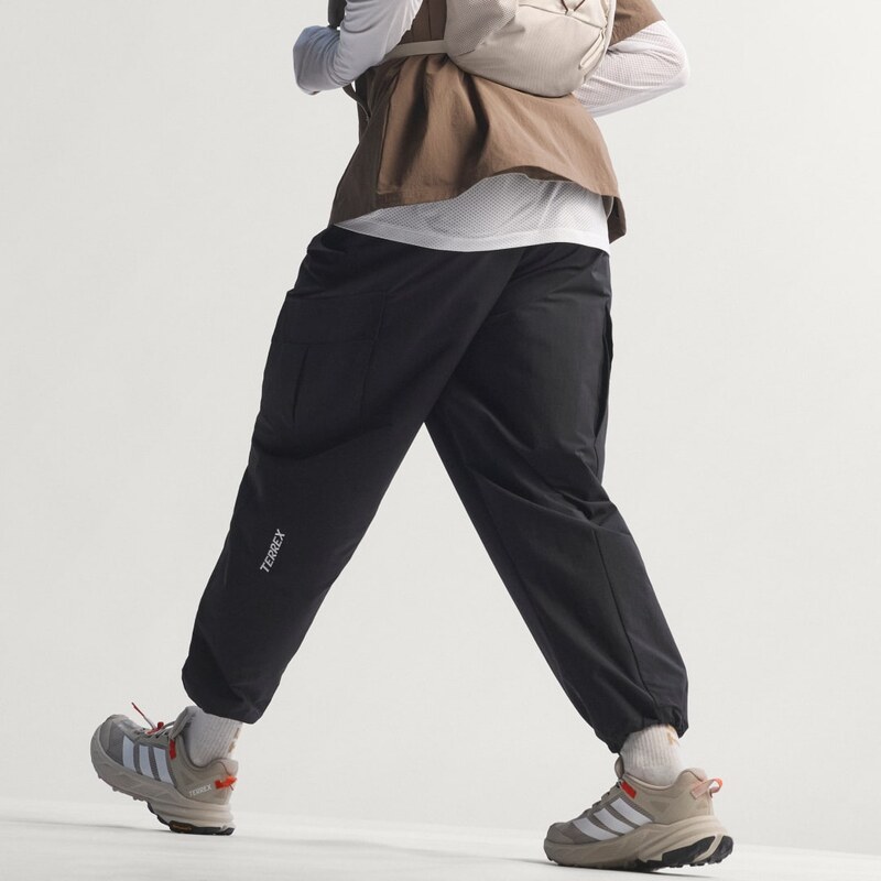 Adidas Kapsáčové nohavice Terrex Xploric CLIMA365 67463679