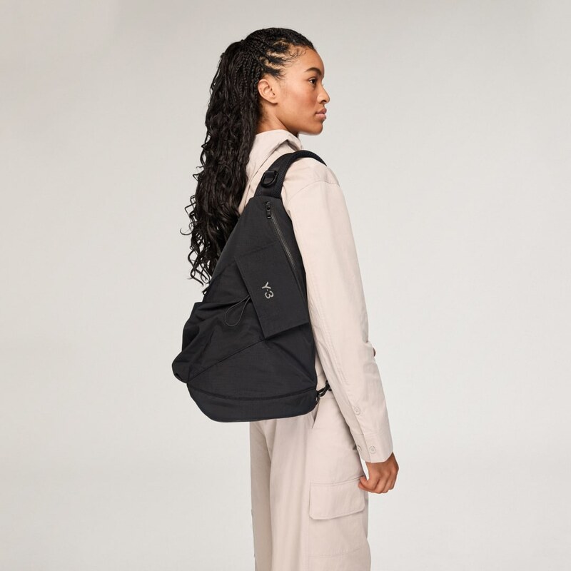 Adidas ÚŽITKOVÁ TAŠKA S PORUHOM Y-3 67474045