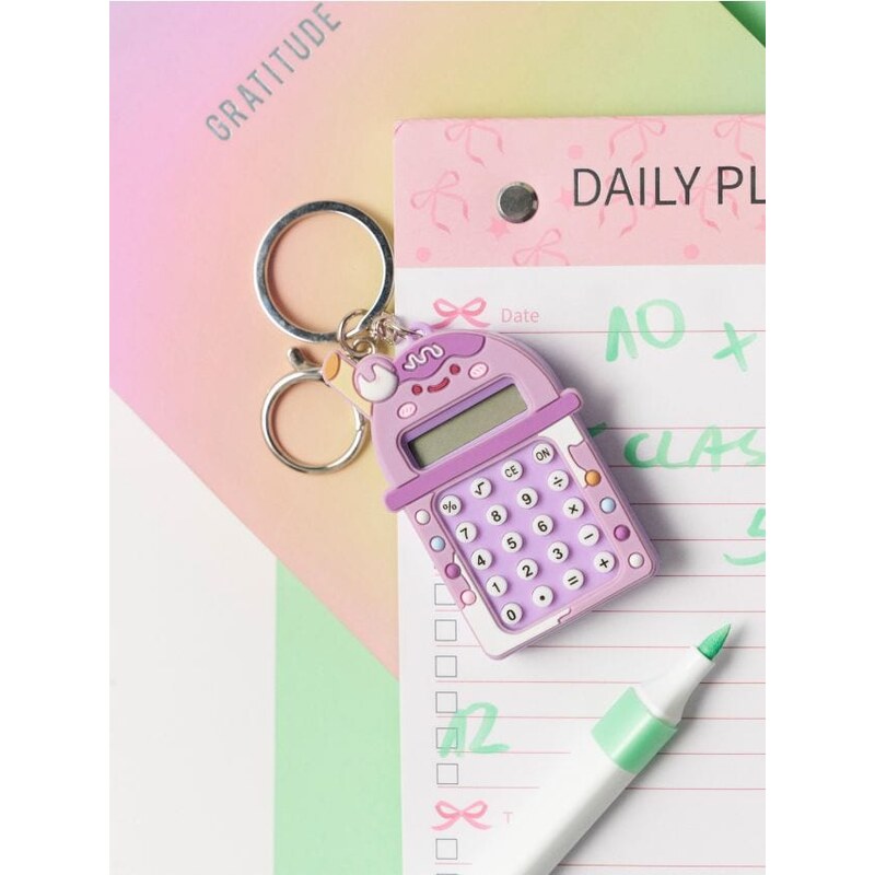 Sinsay - Mini kalkulačka vo forme prívesku na kľúče - fialová 67494891