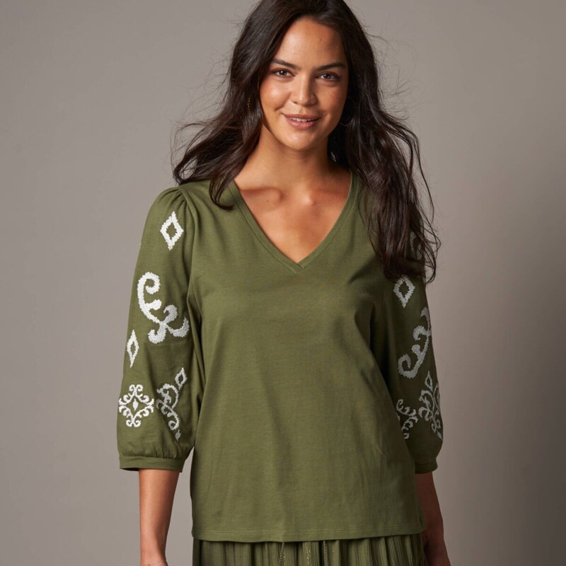 Blúzka s 3/4 vyšívanými rukávmi khaki/režná 054 Blancheporte 67484472