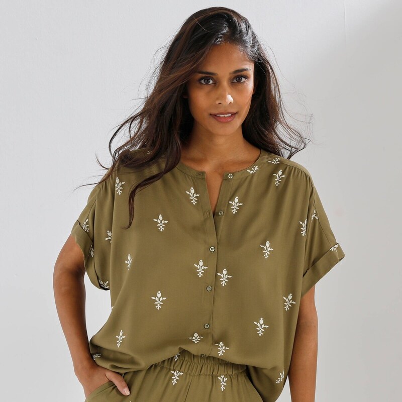 Blúzka s etno potlačou a krátkymi rukávmi khaki 054 Blancheporte 67494178