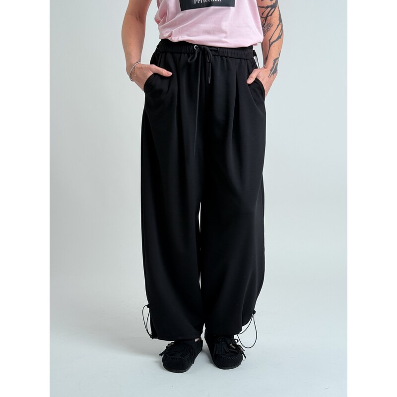 Voga Móda Čierne nohavice DAILY 7017 67511017